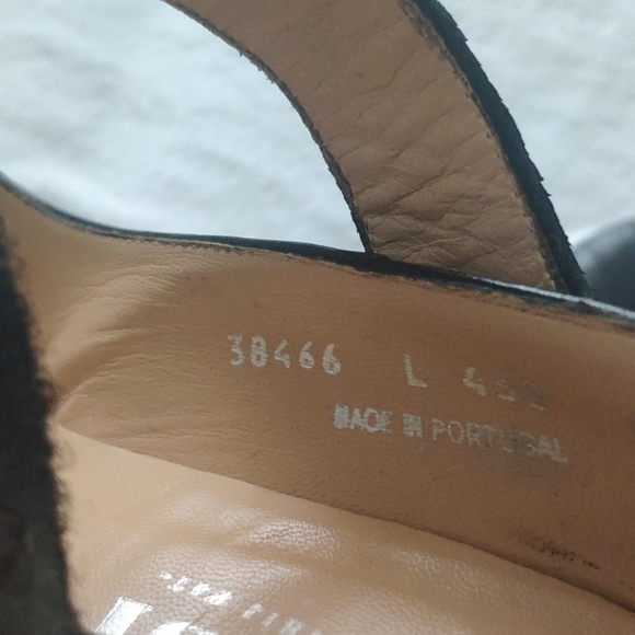 Fidji Leather Pumps - Picture 6 of 8